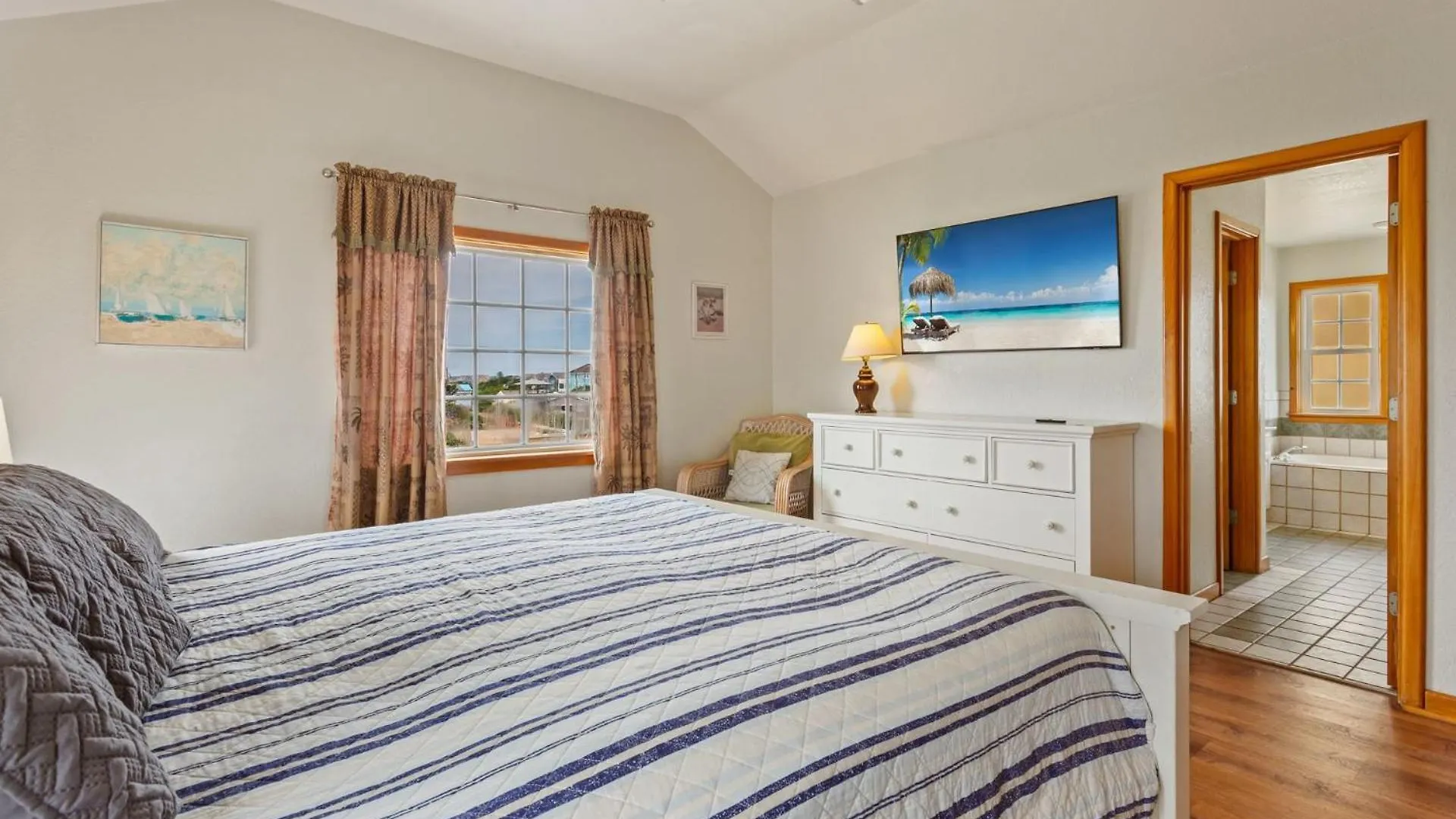 6175 Longview Oceanfront *