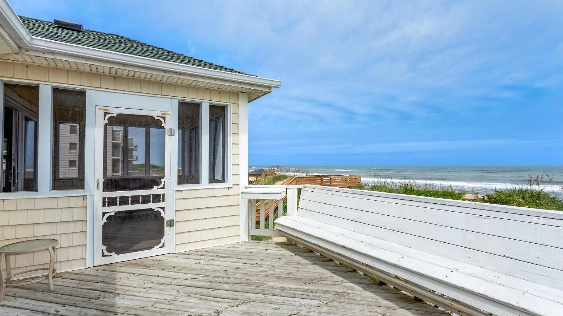 6175 Longview Oceanfront * Nags Head
