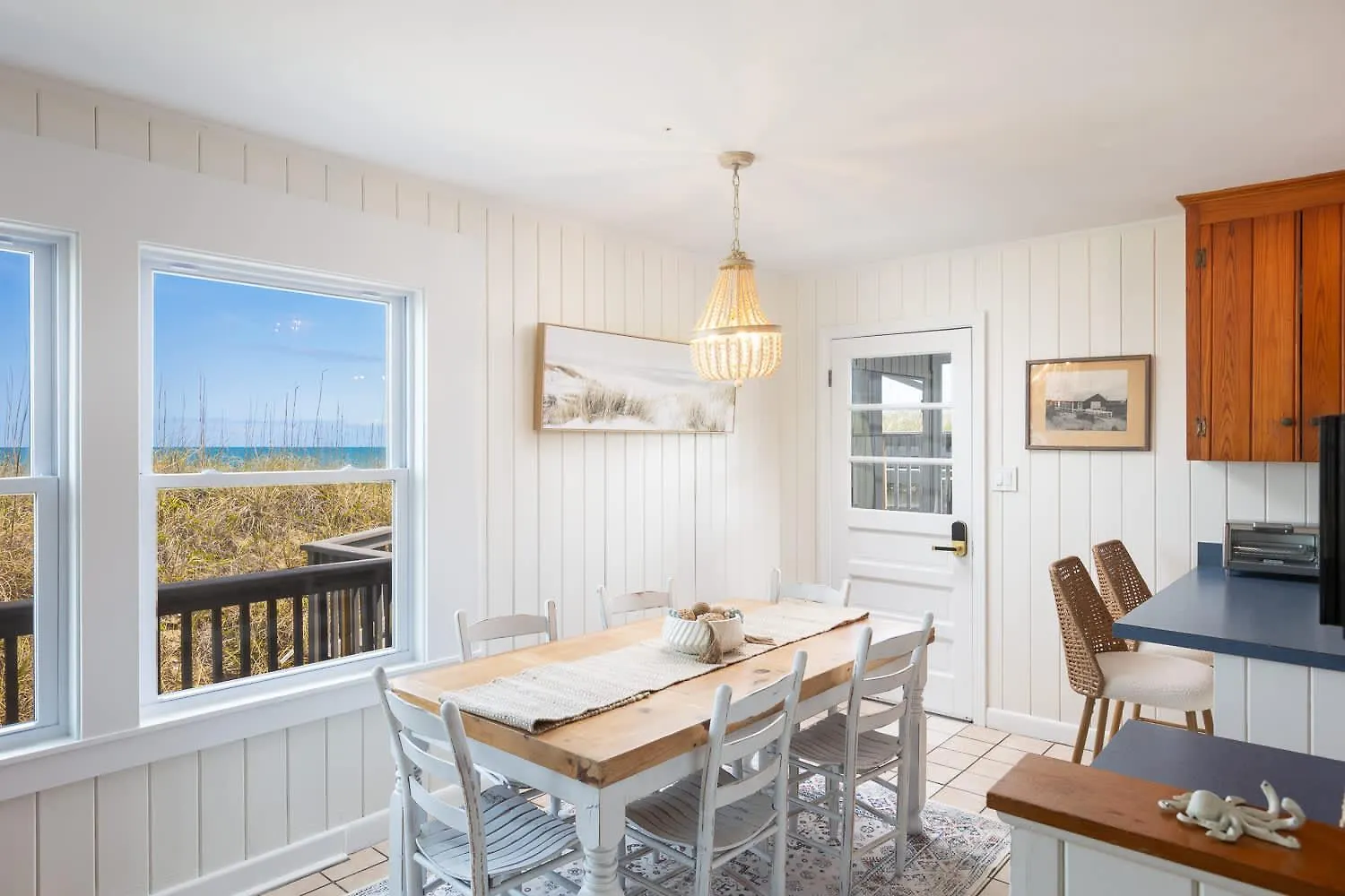 Newly Renovated Oceanfront * Nags Head