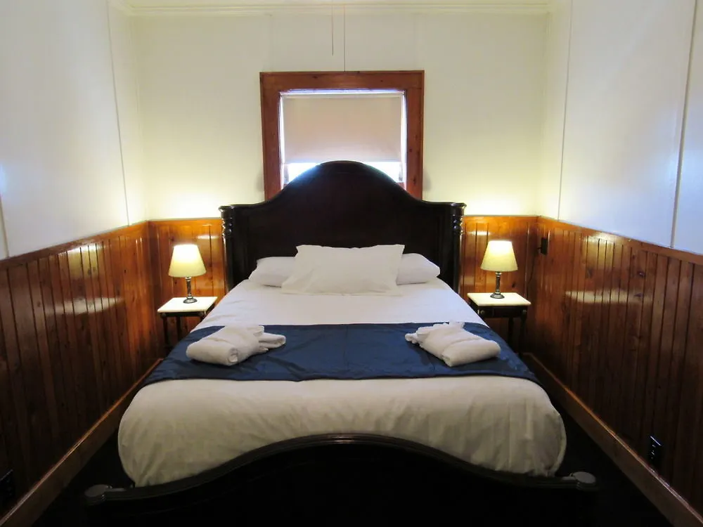 宾馆 Nags Head Beach Inn 3*