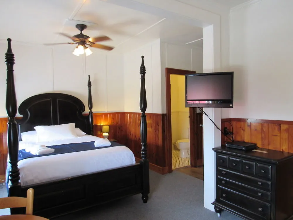 宾馆 Nags Head Beach Inn 3*
