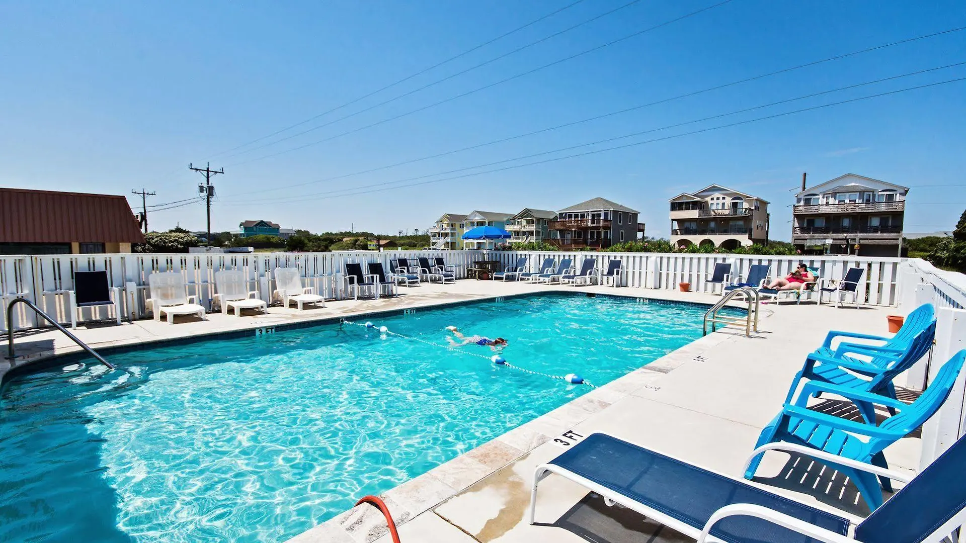 Dolphin Oceanfront - 2* 纳格斯黑德