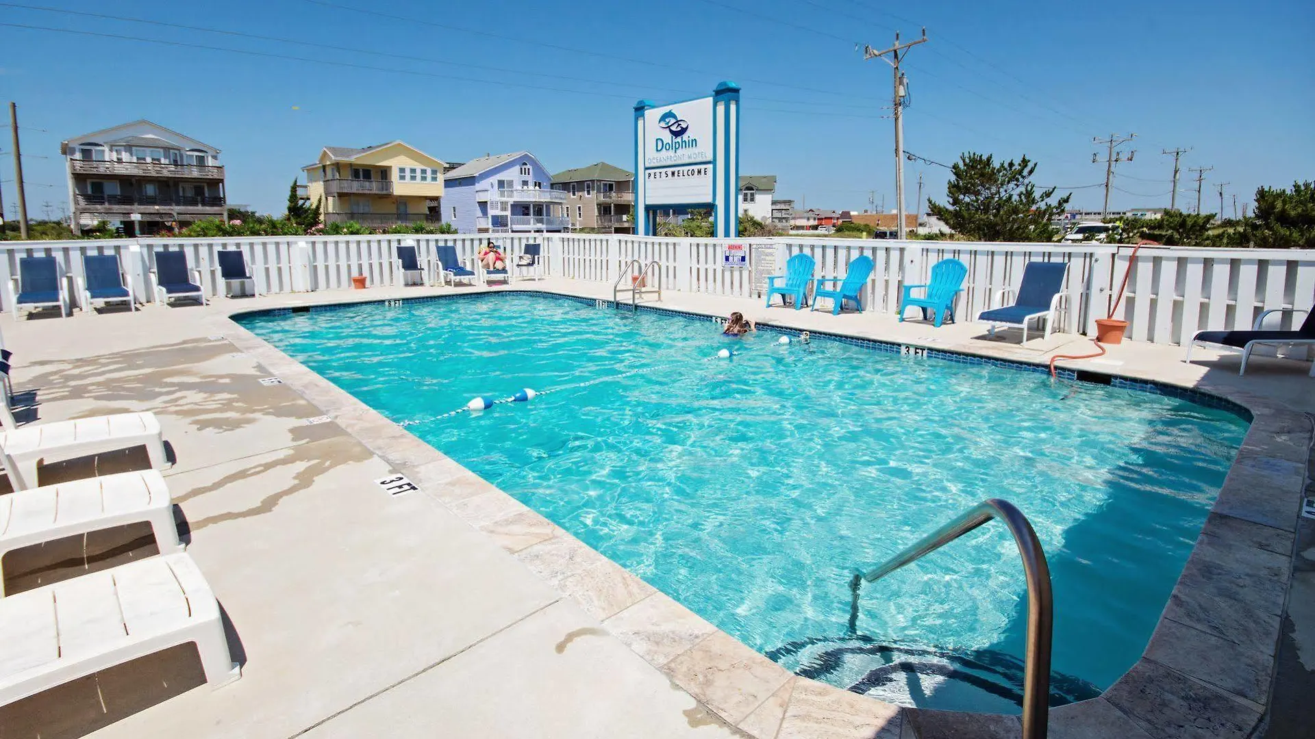 Dolphin Oceanfront - 2*