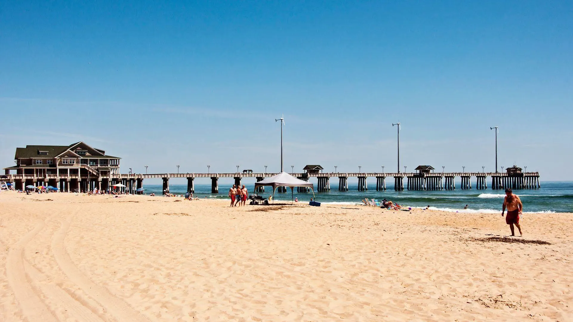 Dolphin Oceanfront - 2*