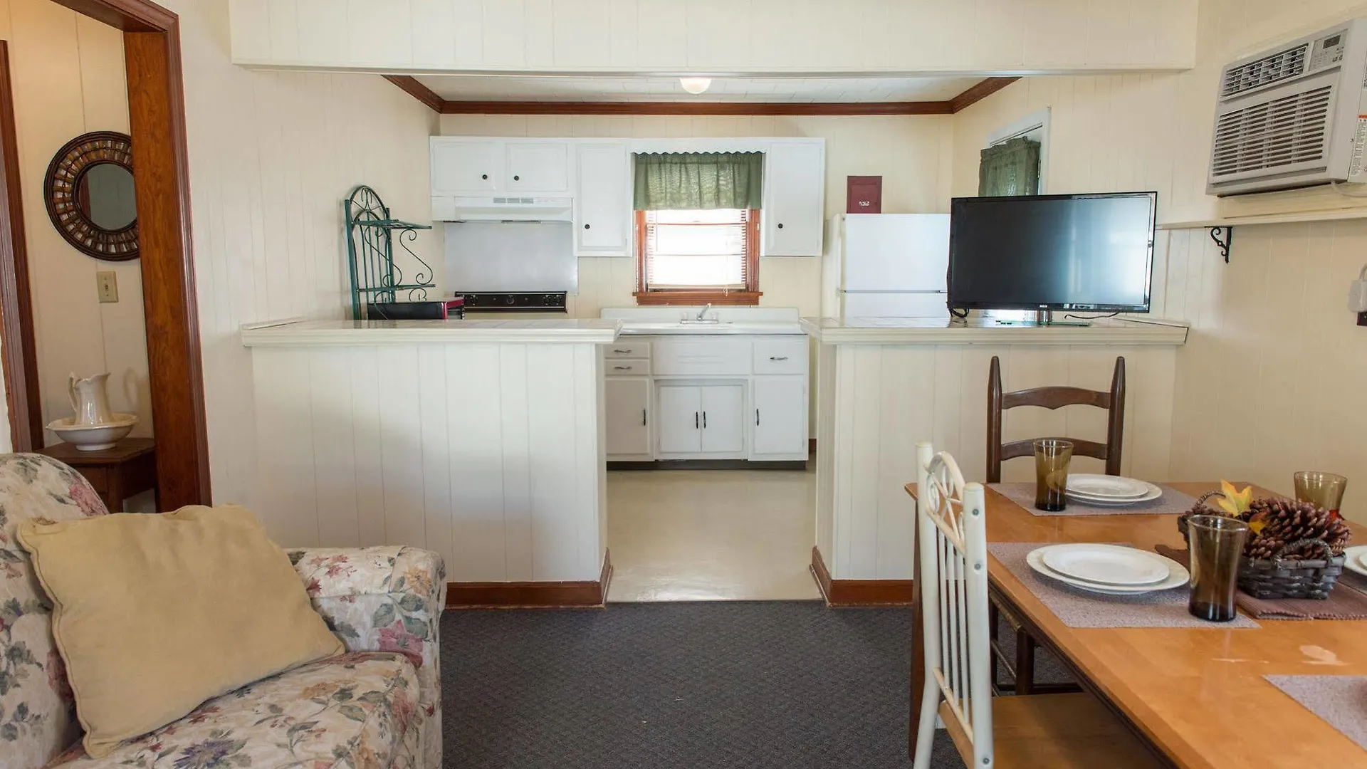 Apart-hotel Oceanside Court By Kees Vacations Nags Head