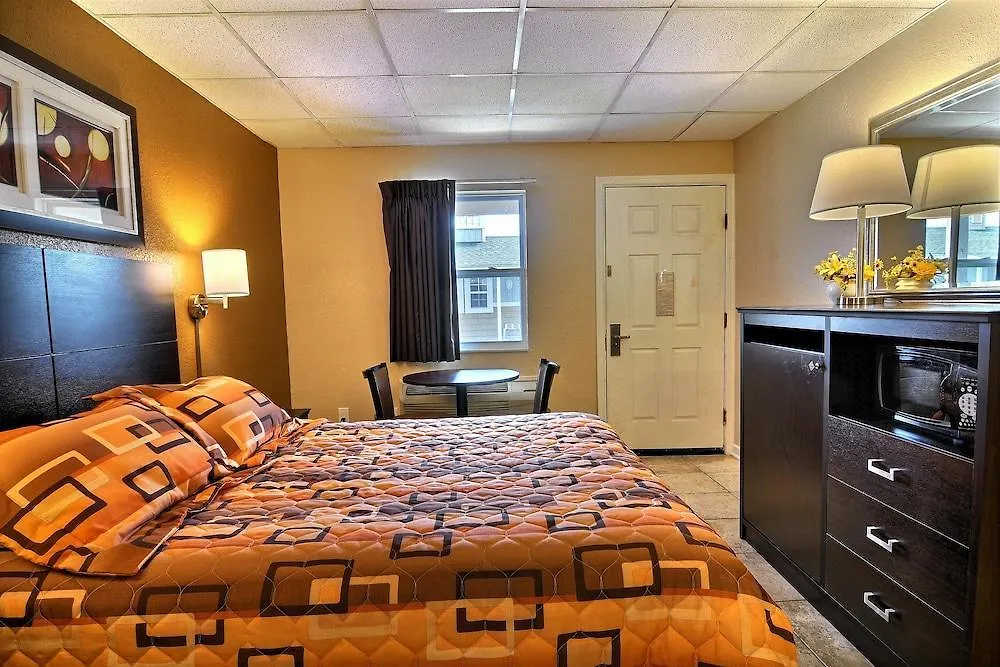 Hotel Rodeway &