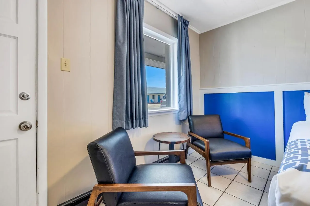 Dolphin Oceanfront -
