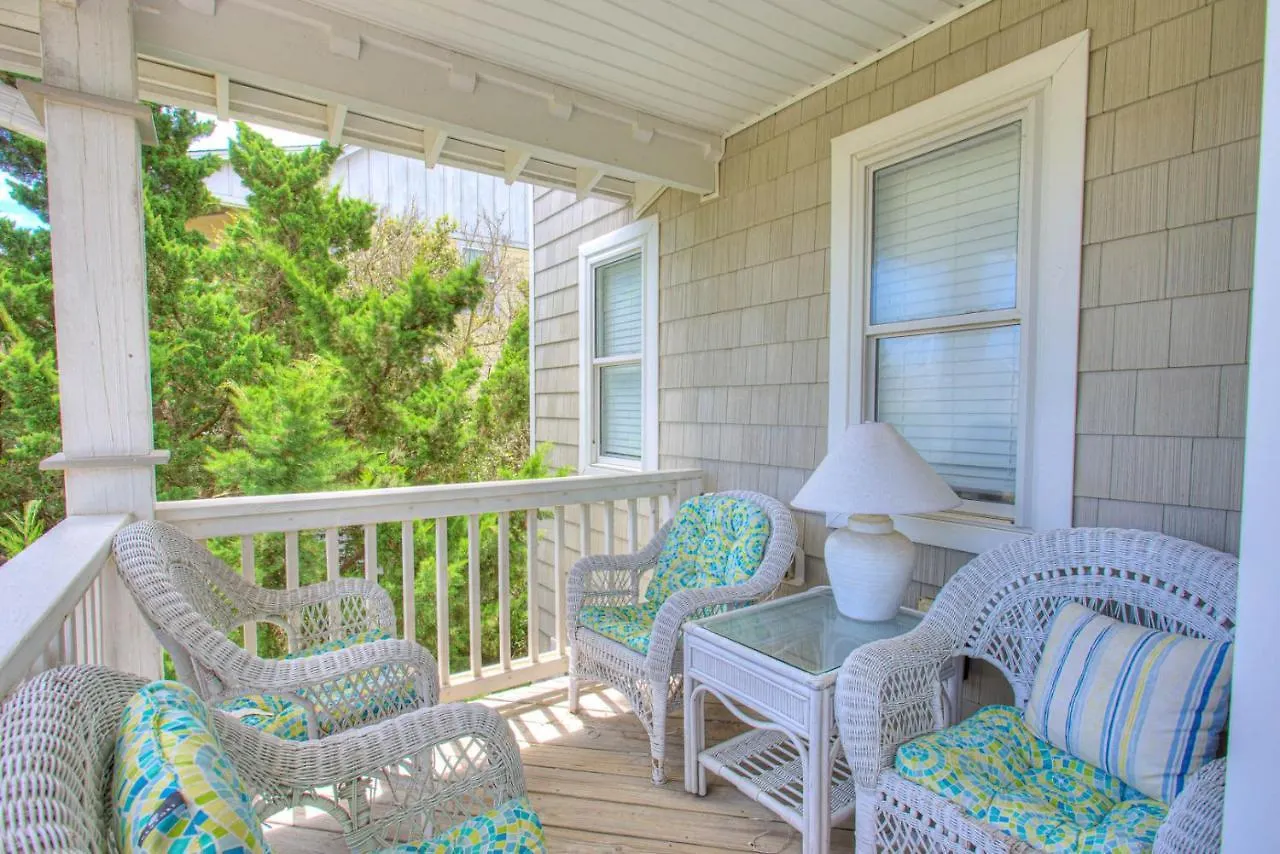 6085 Woodstock 4 Min. Walk To