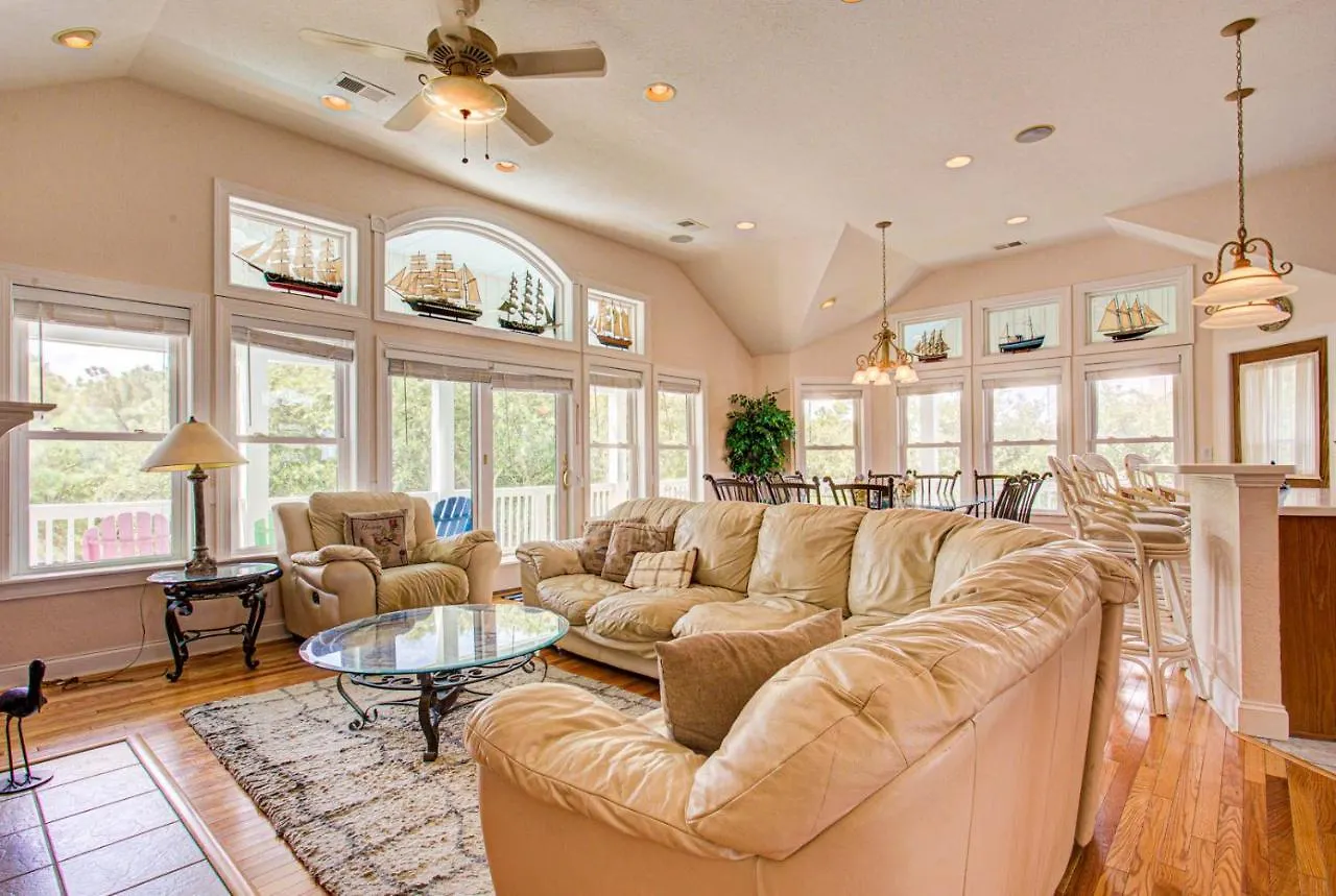 6085 Woodstock 4 Min. Walk To Nags Head