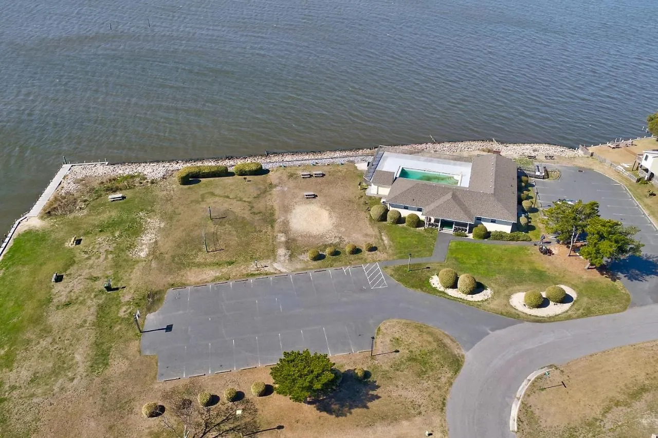 Island Trader 103 Nags Head