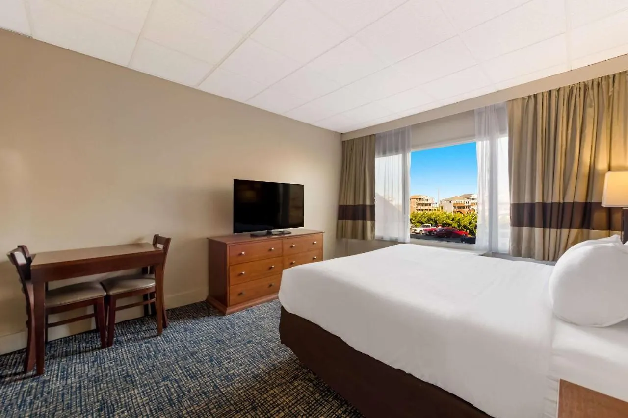 Comfort South Oceanfront Inn