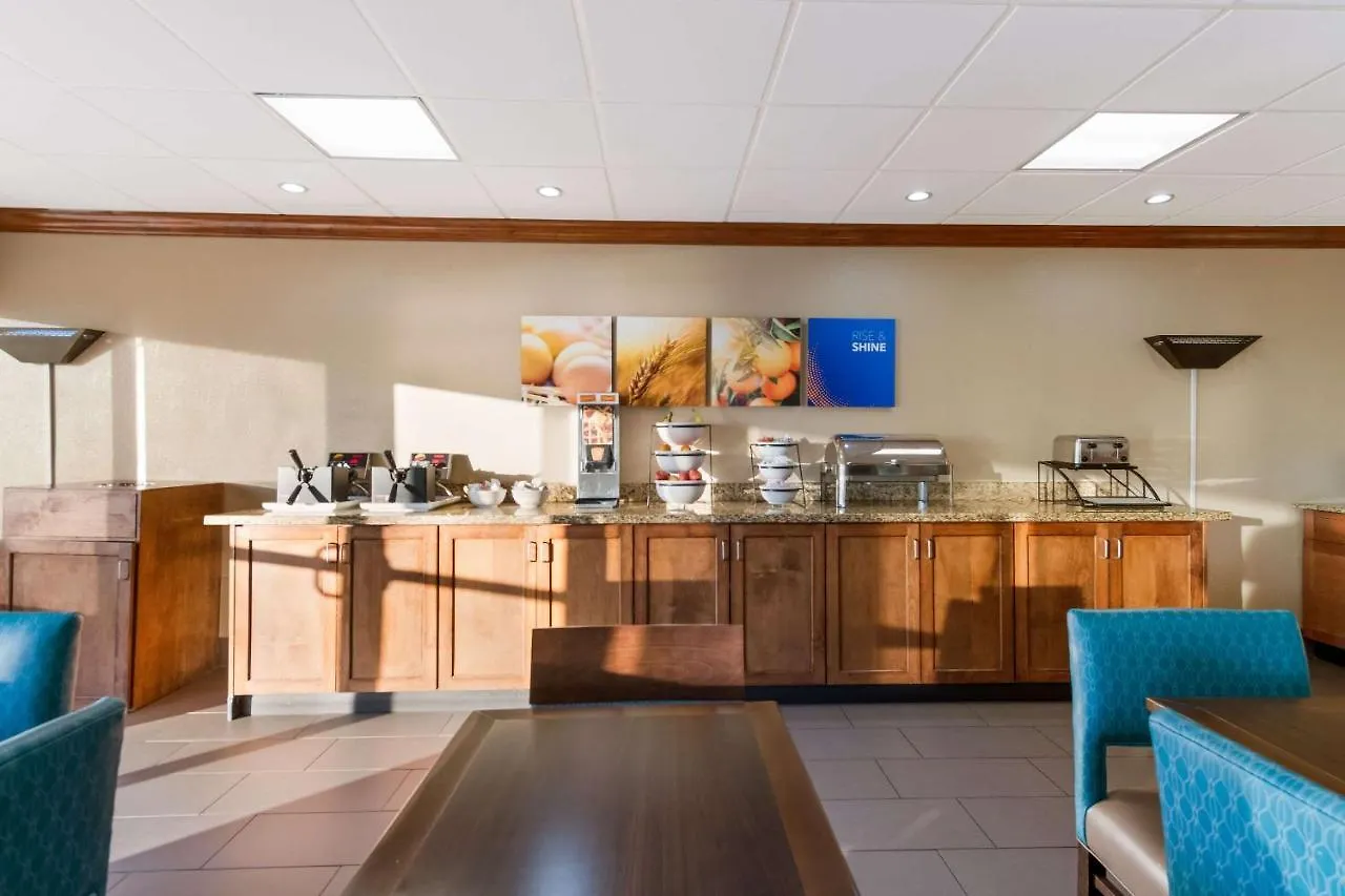 Inn Comfort South Oceanfront 3*