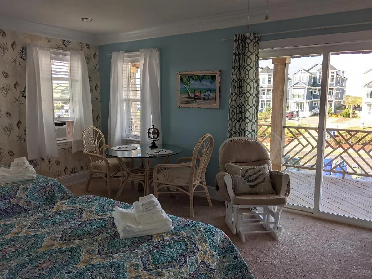 2508 Rd, Semi-oceanfront, Pool/hot Tub Holiday home Nags Head