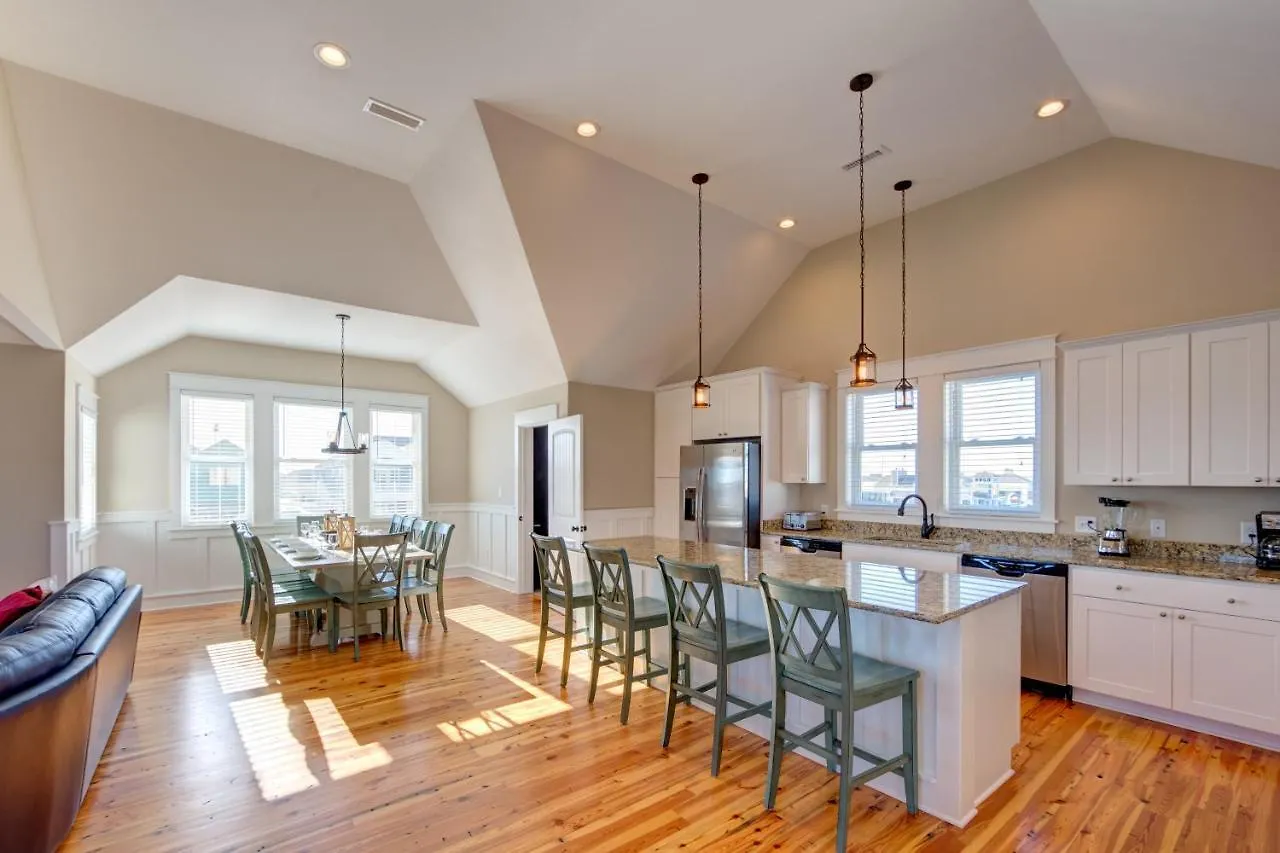 5547 - Sailfish Station By Realty