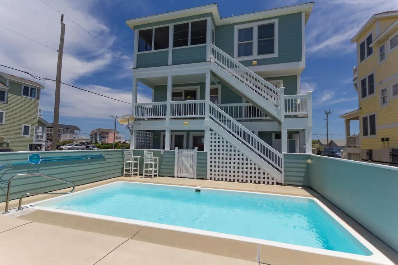 5706 - Easy Wind By Realty Holiday home