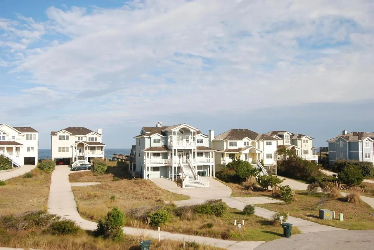 5686 - Let's Go By Realty * Nags Head