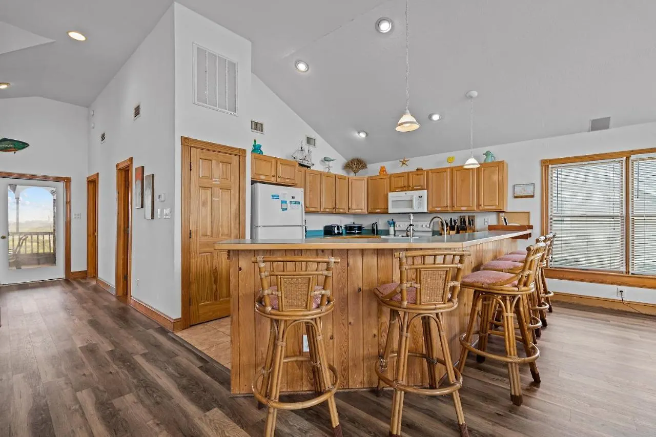 5785 - Southern Comfort By Realty *