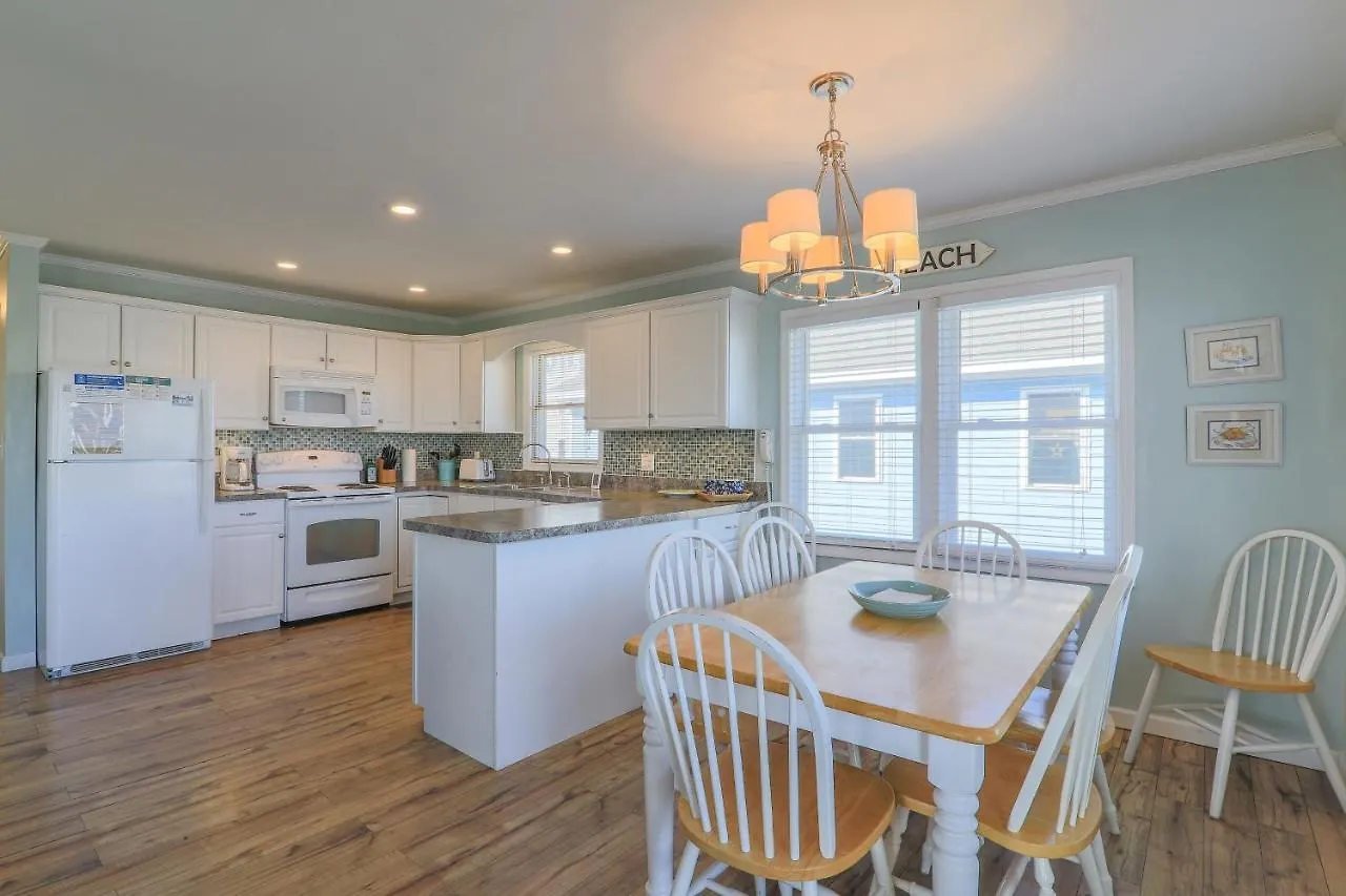 Holiday home 5767 - Rose By Realty *
