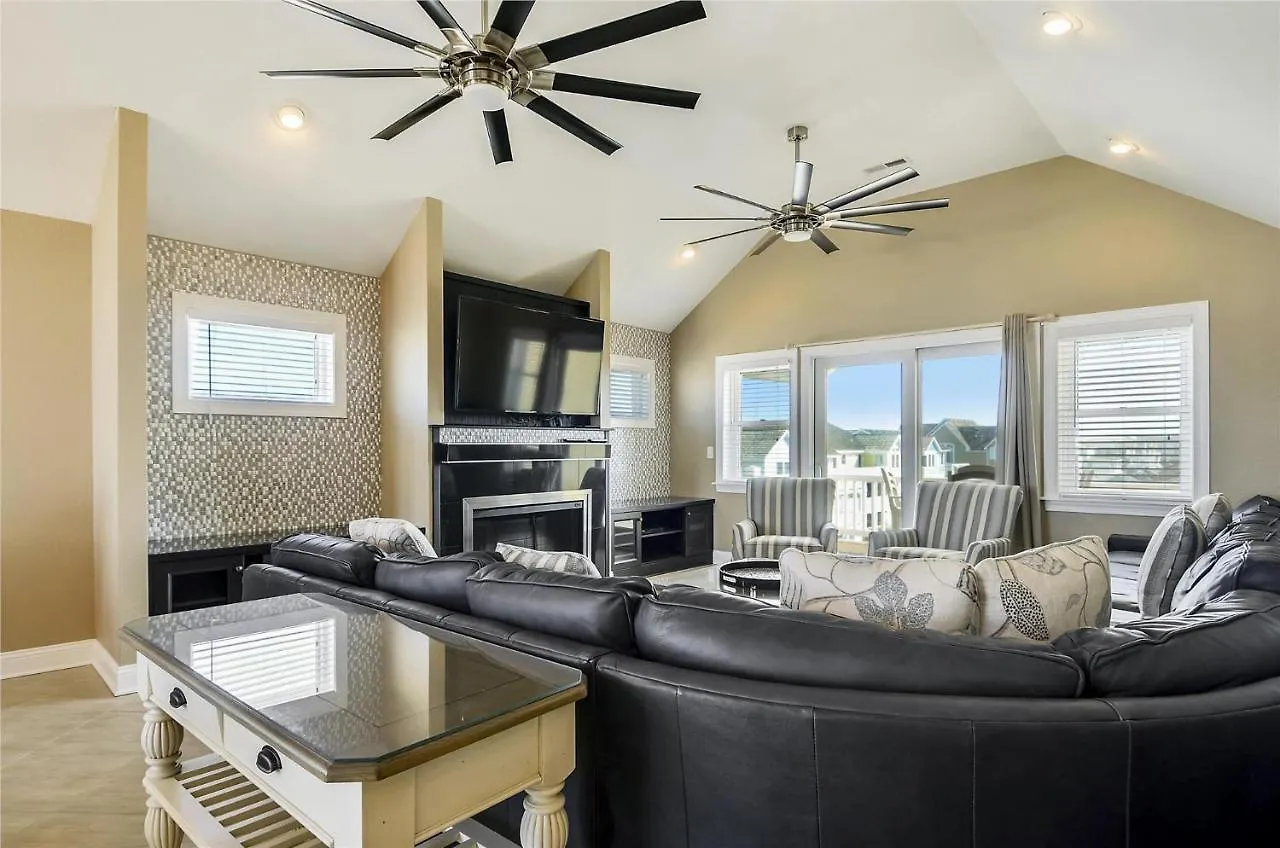 5553 - Tradewinds 6 By Realty Holiday home *