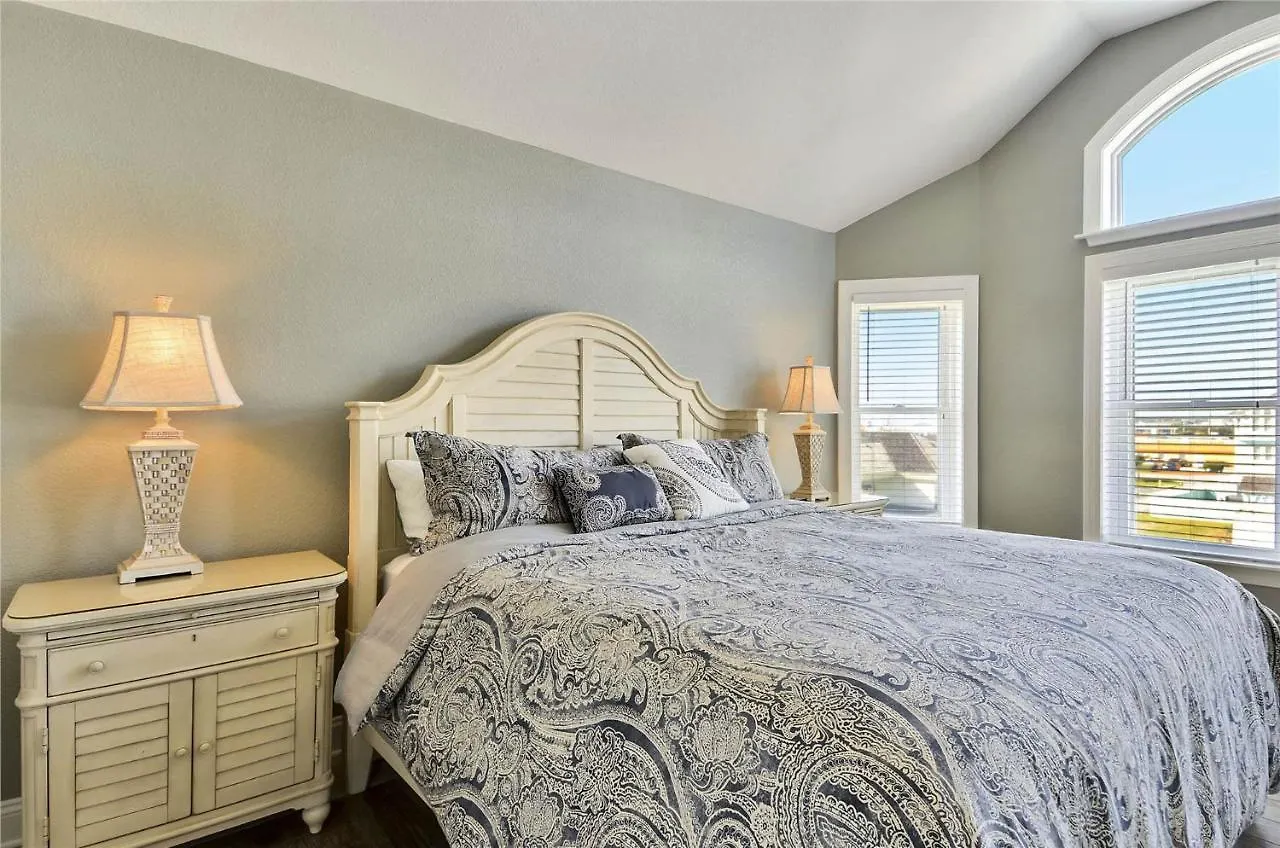 5553 - Tradewinds 6 By Realty * Nags Head
