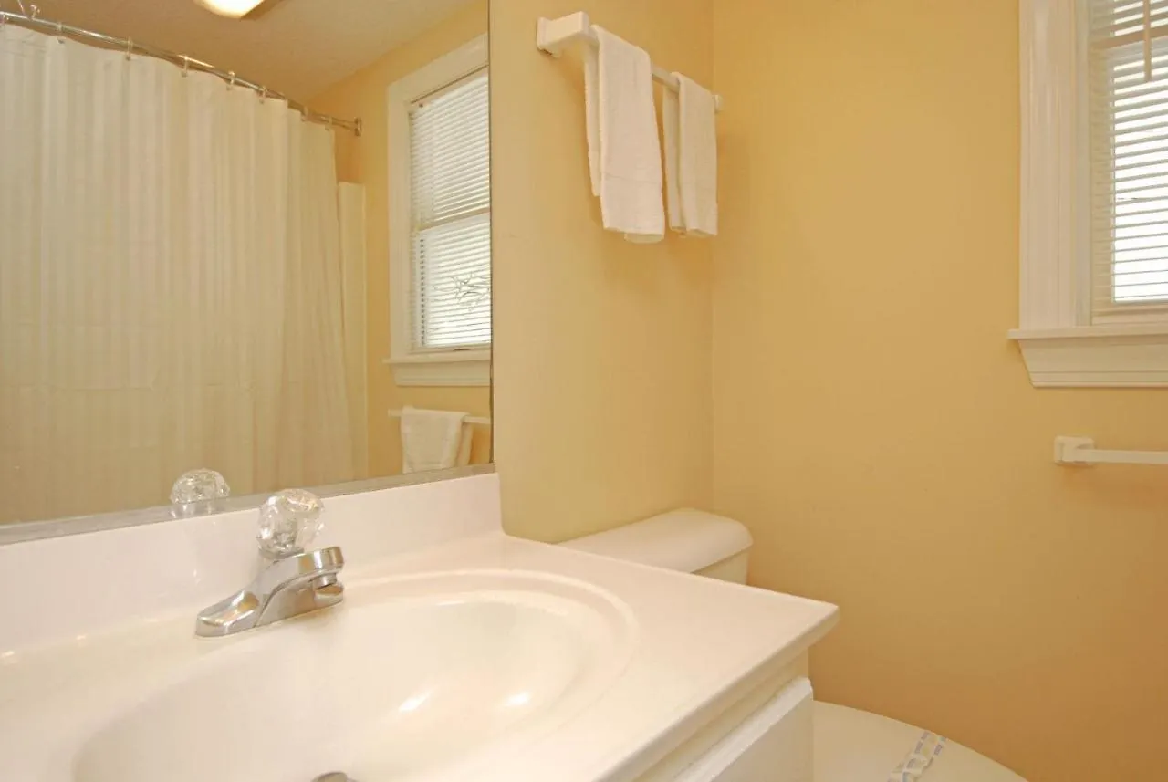Holiday home 5686 - Let's Go By Realty