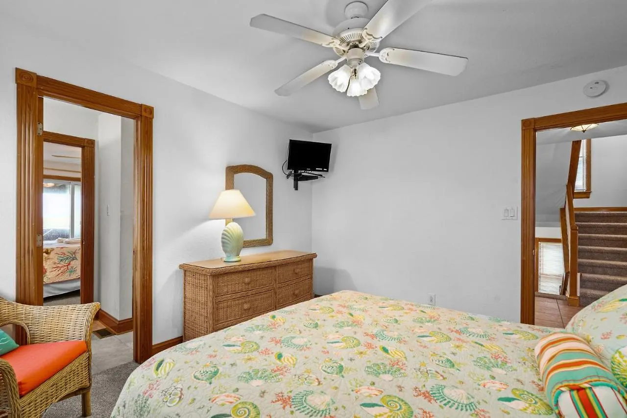 Holiday home 5785 - Southern Comfort By Realty *