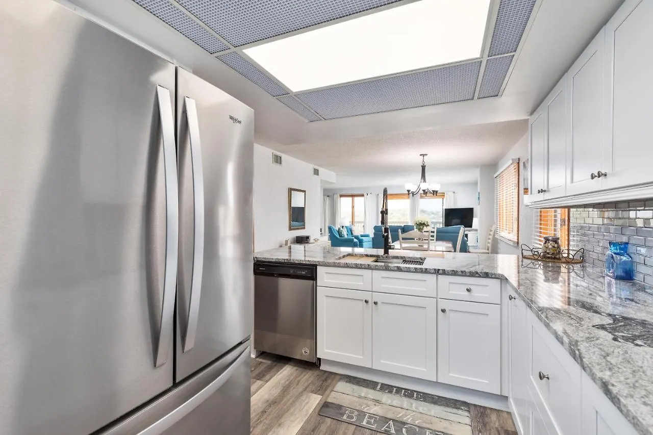 5607 - Heron Cove 101n By Realty