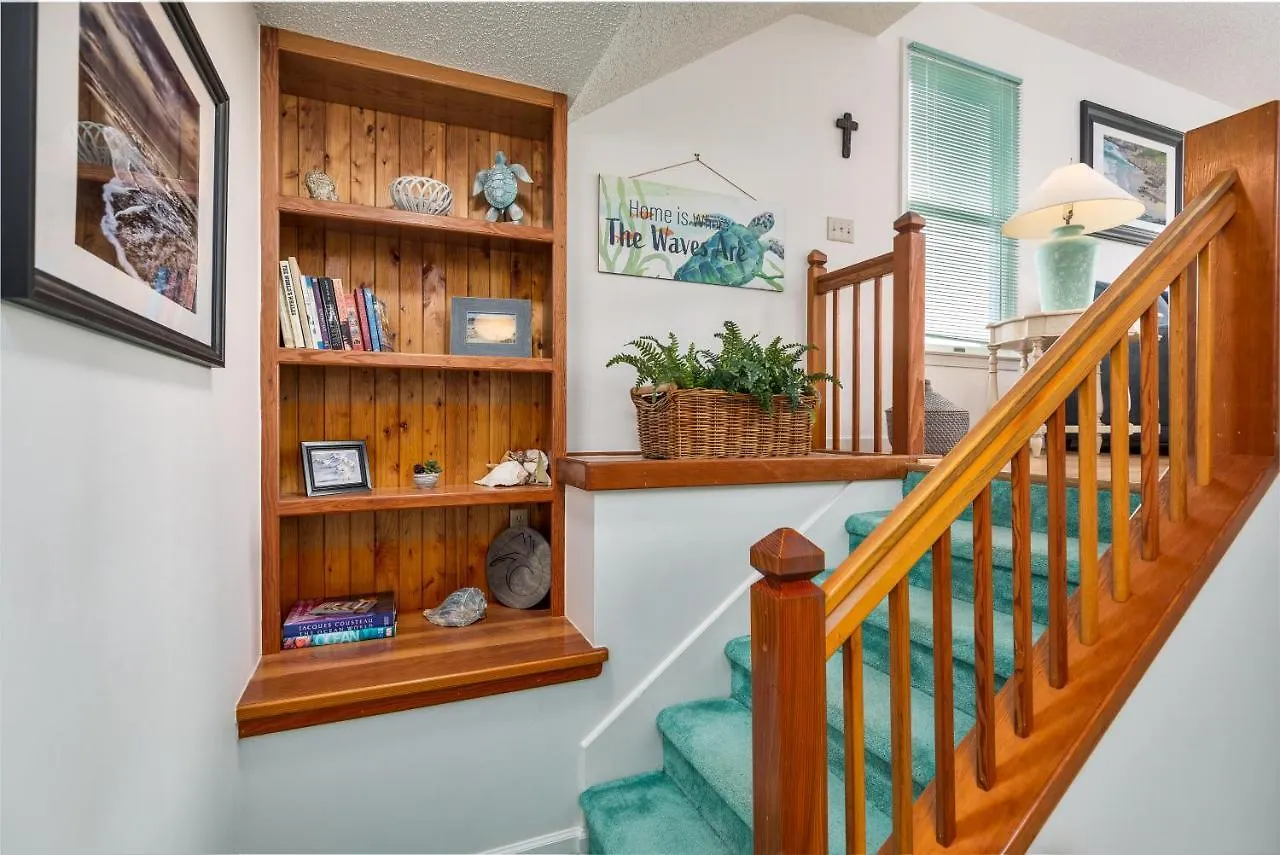 Holiday home 5596 - Peak To Shore By Realty *