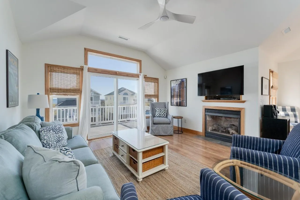 Holiday home 5409 - Latitude Adjustment By Realty