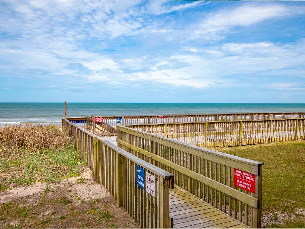 5739 - The Yachtsman - 101 By Realty Holiday home *