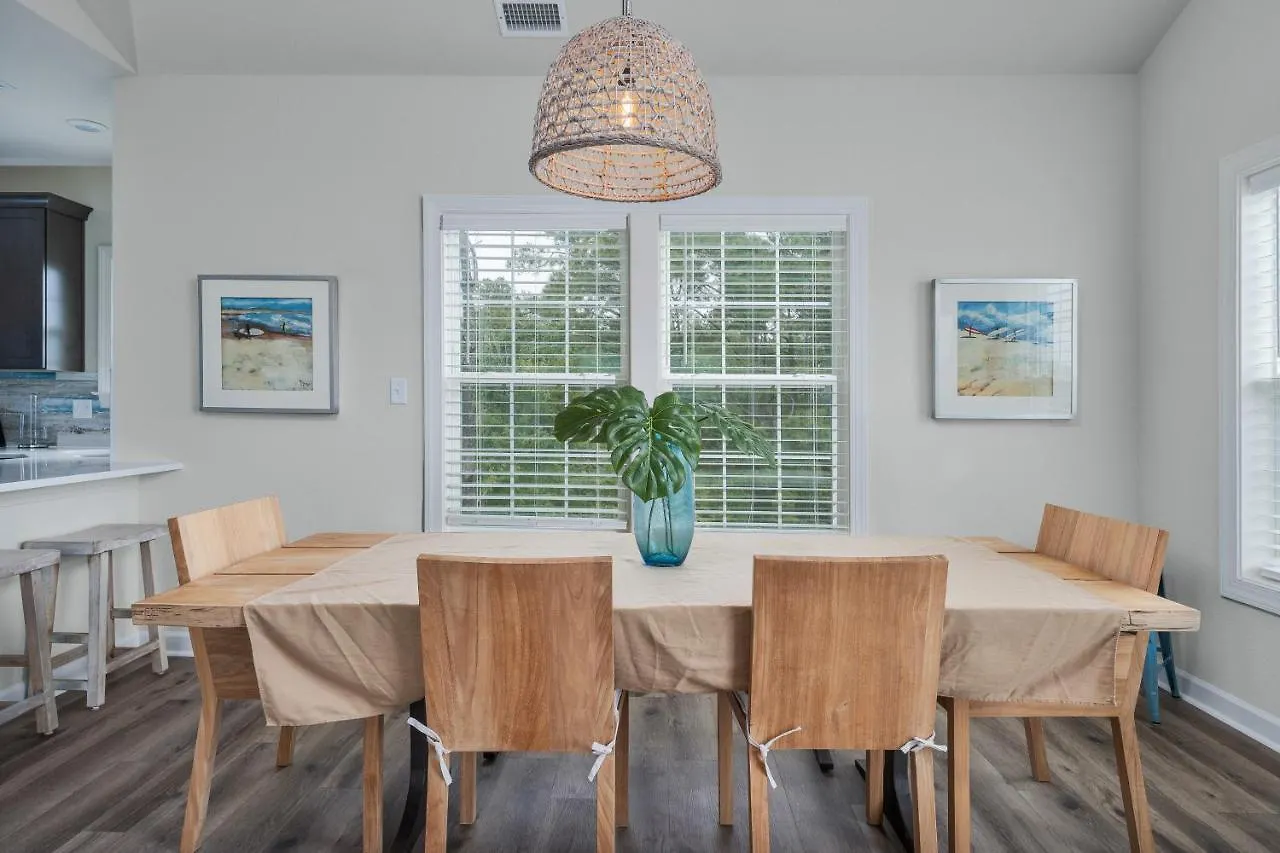 Holiday home 5478 - If It's The Beaches By Realty *