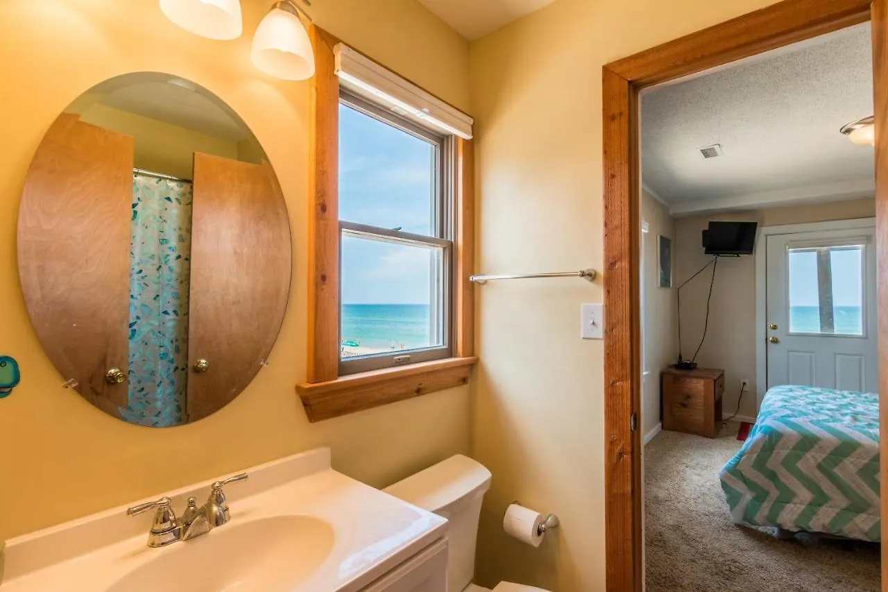 5782 - Whale Of A View By Realty