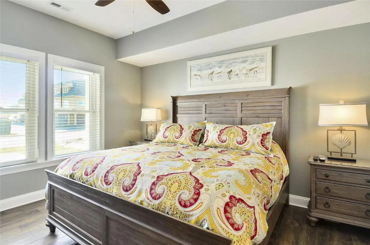 5553 - Tradewinds 6 By Realty Holiday home *