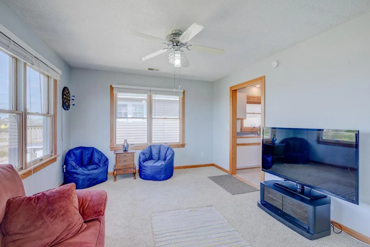 5714 - Whalebone By Realty *