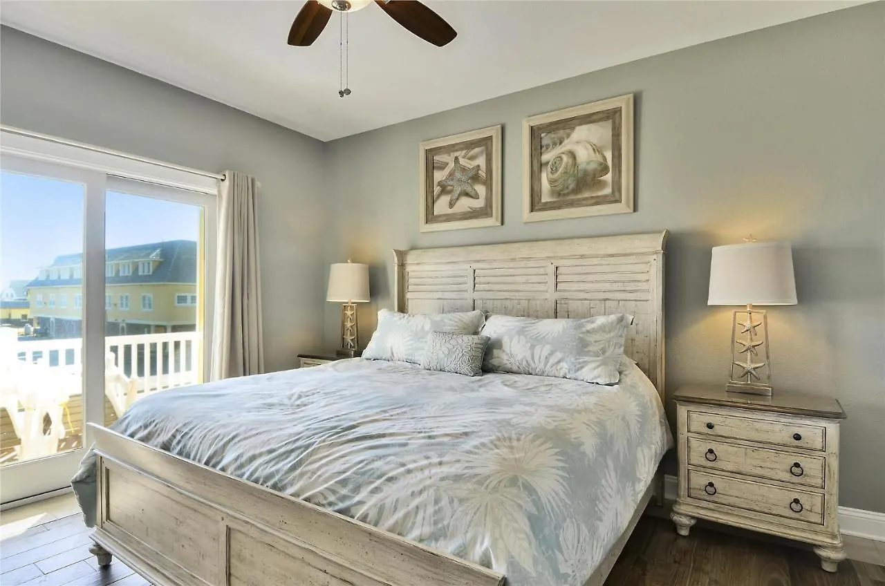 5553 - Tradewinds 6 By Realty Holiday home *