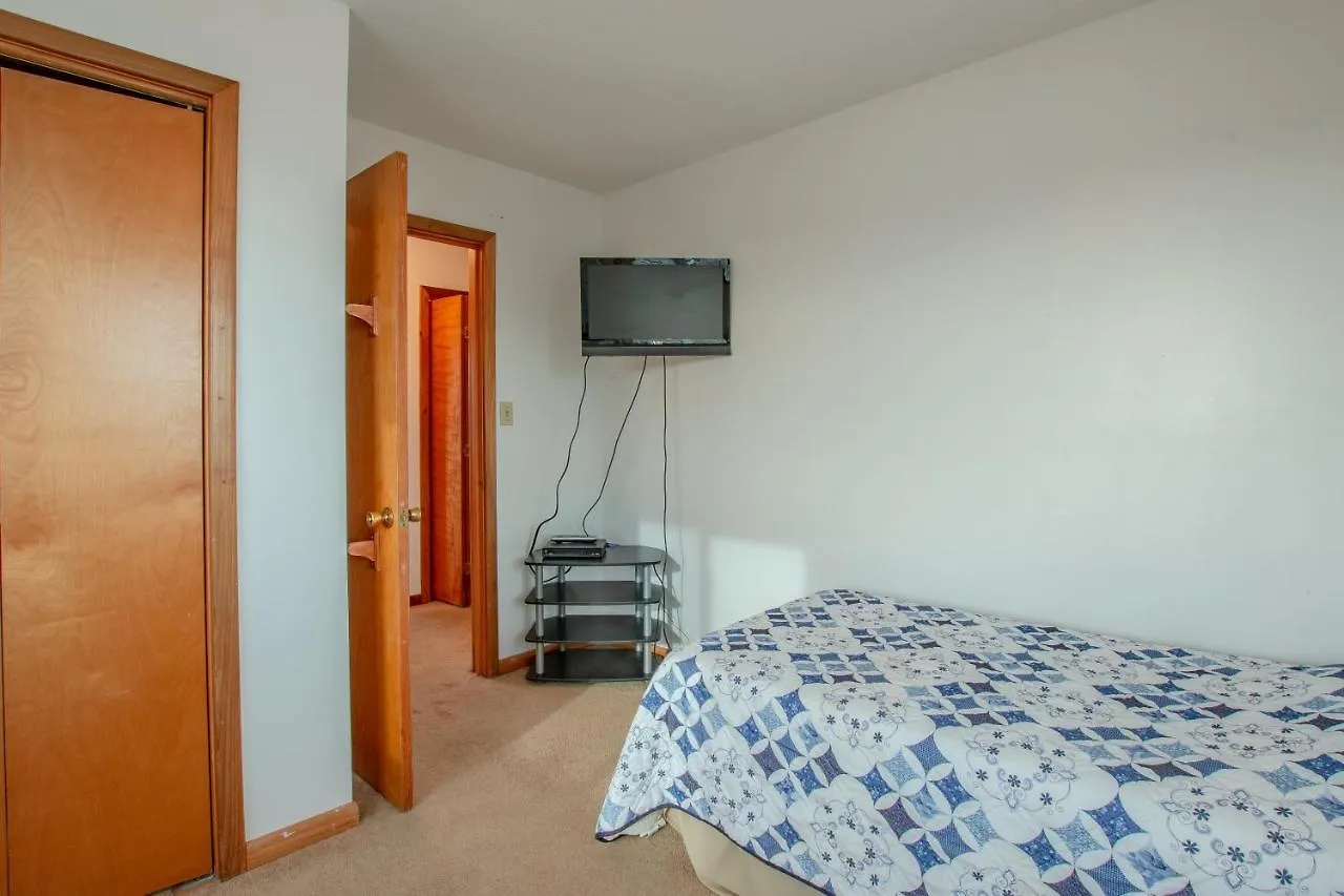 6300 - Sea Master By Realty