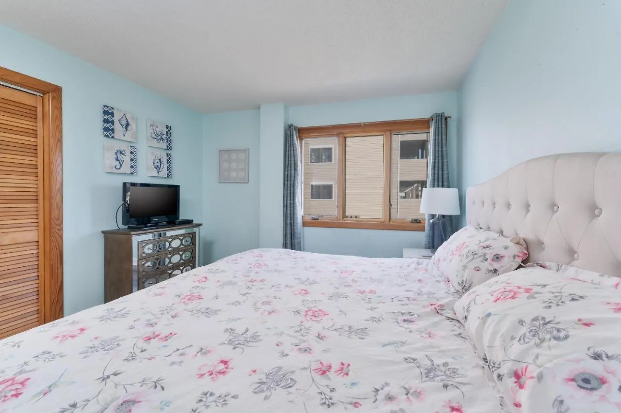 5611 - King's Landing By Realty * Nags Head