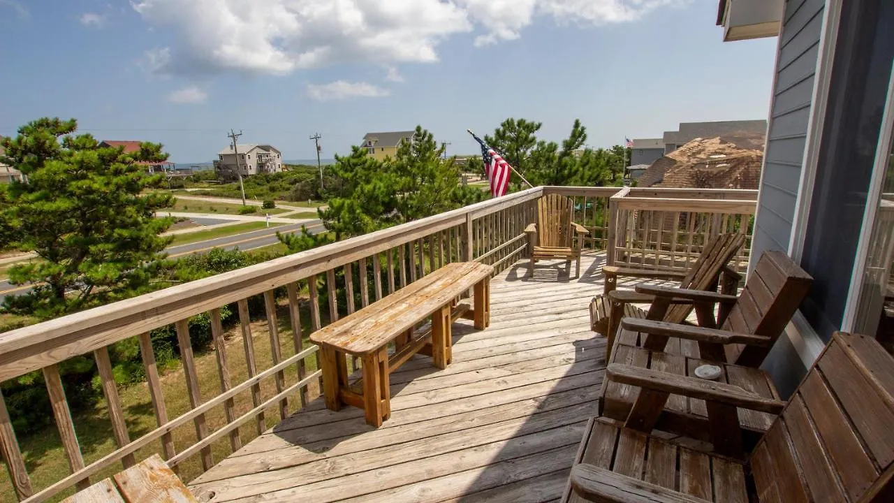Holiday home Snh418, Blue Cloud- Oceanside, Ocean Views, Sun Decks, Hot Tub