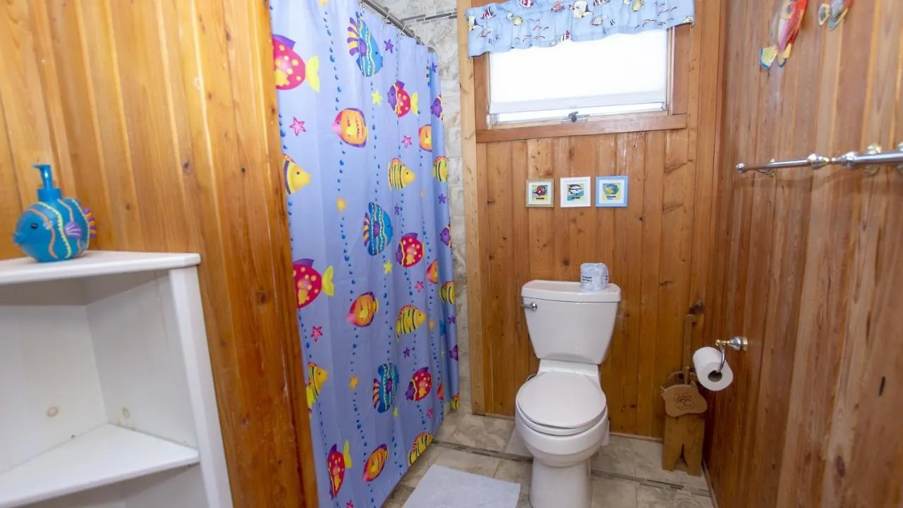 Holiday home Snh351, Sea Sharp- Oceanside, Close To Beach, Sunroom, Carport