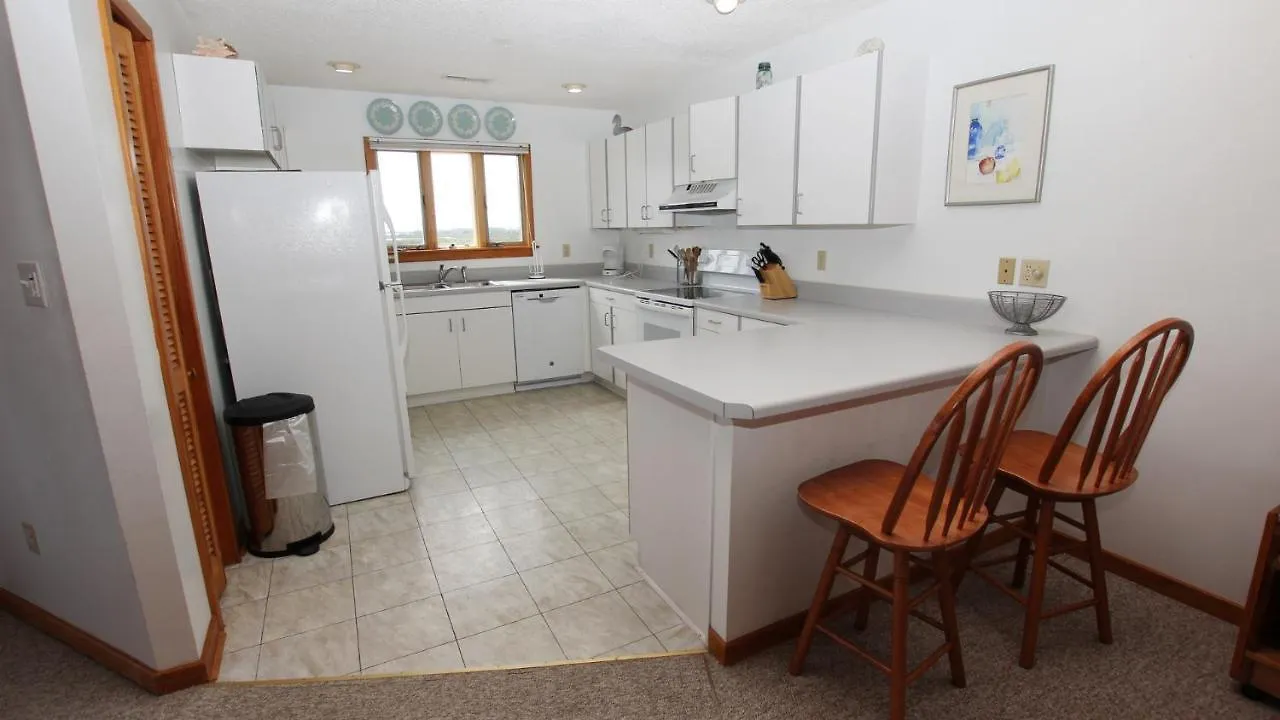 Snh418, Blue Cloud- Oceanside, Ocean Views, Sun Decks, Hot Tub Holiday home *
