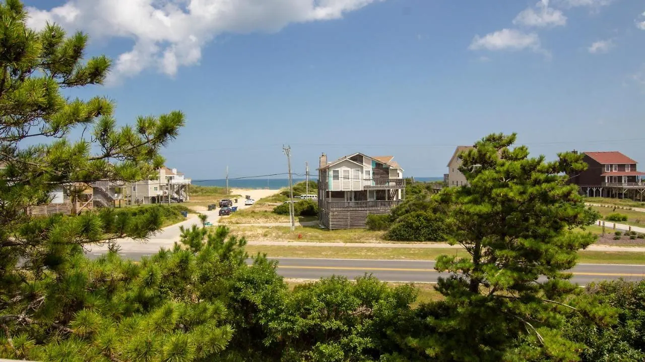 Holiday home Snh418, Blue Cloud- Oceanside, Ocean Views, Sun Decks, Hot Tub Nags Head