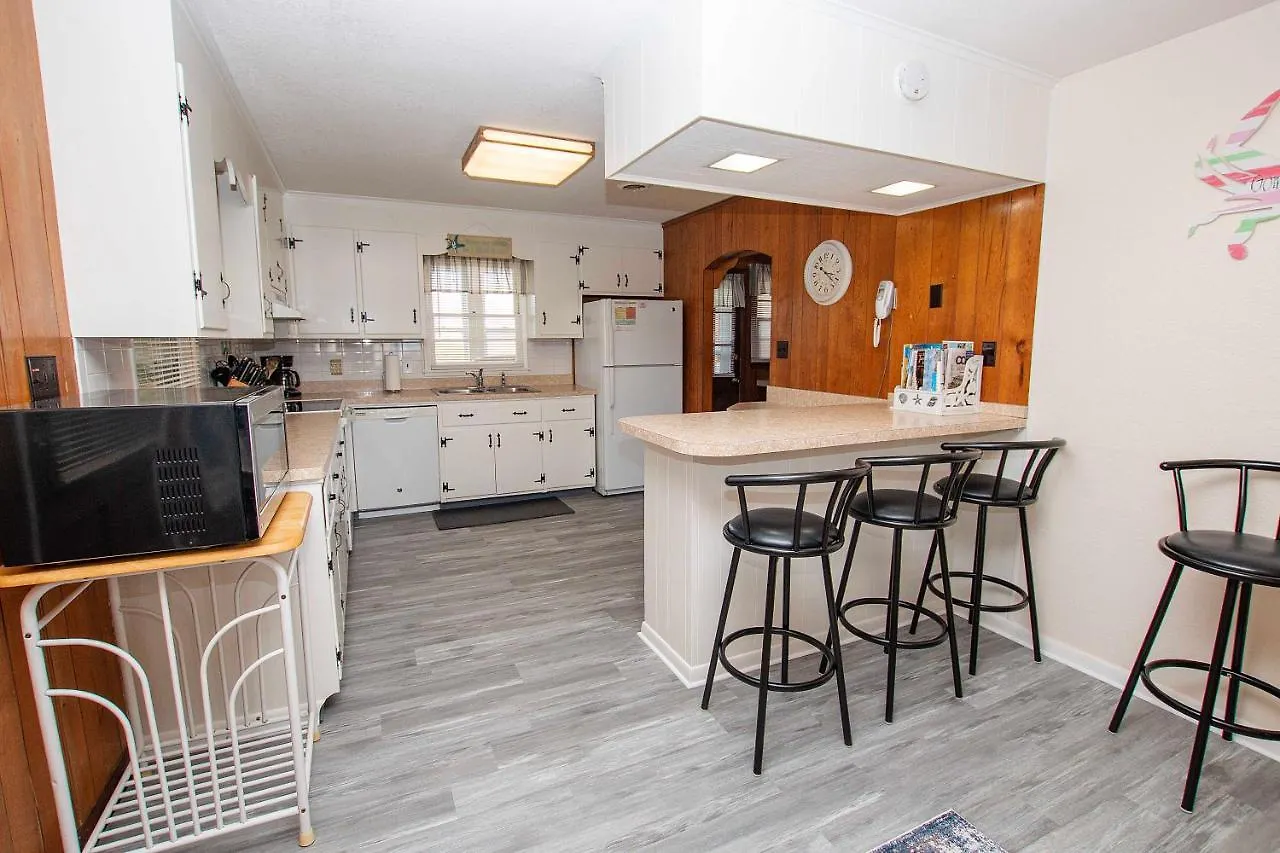 Snh416, Ocean Adventure- Oceanside, 400 Ft To Access, Screened Porch * Nags Head