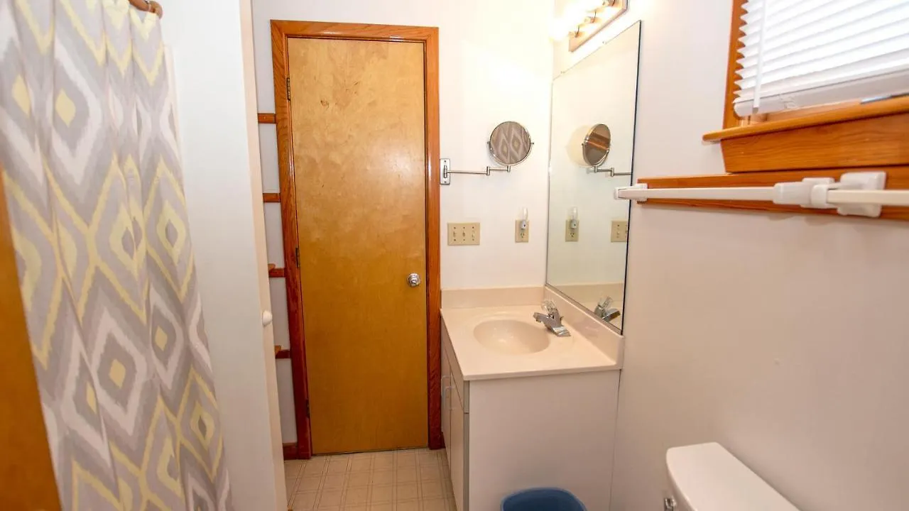 Snh418, Blue Cloud- Oceanside, Ocean Views, Sun Decks, Hot Tub Holiday home *