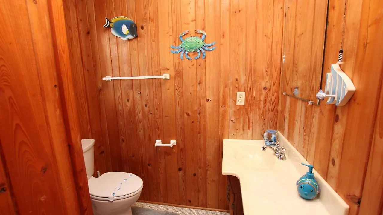 Holiday home Snh351, Sea Sharp- Oceanside, Close To Beach, Sunroom, Carport