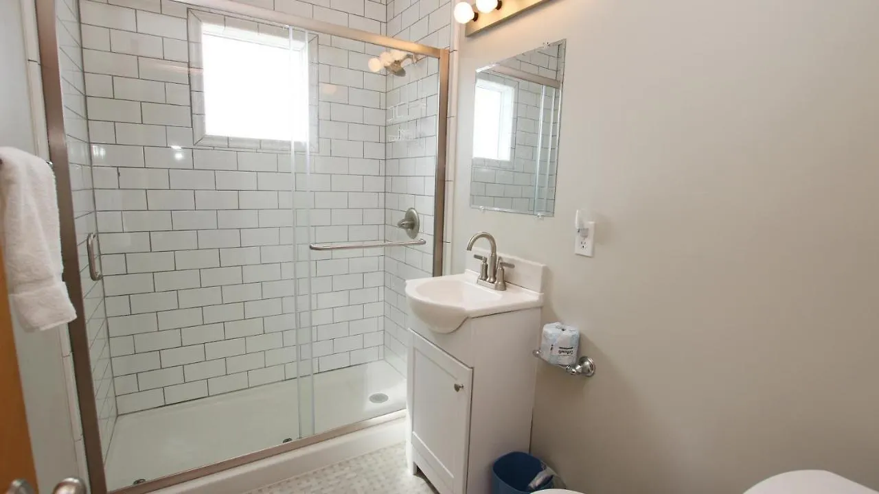 Holiday home Snh418, Blue Cloud- Oceanside, Ocean Views, Sun Decks, Hot Tub