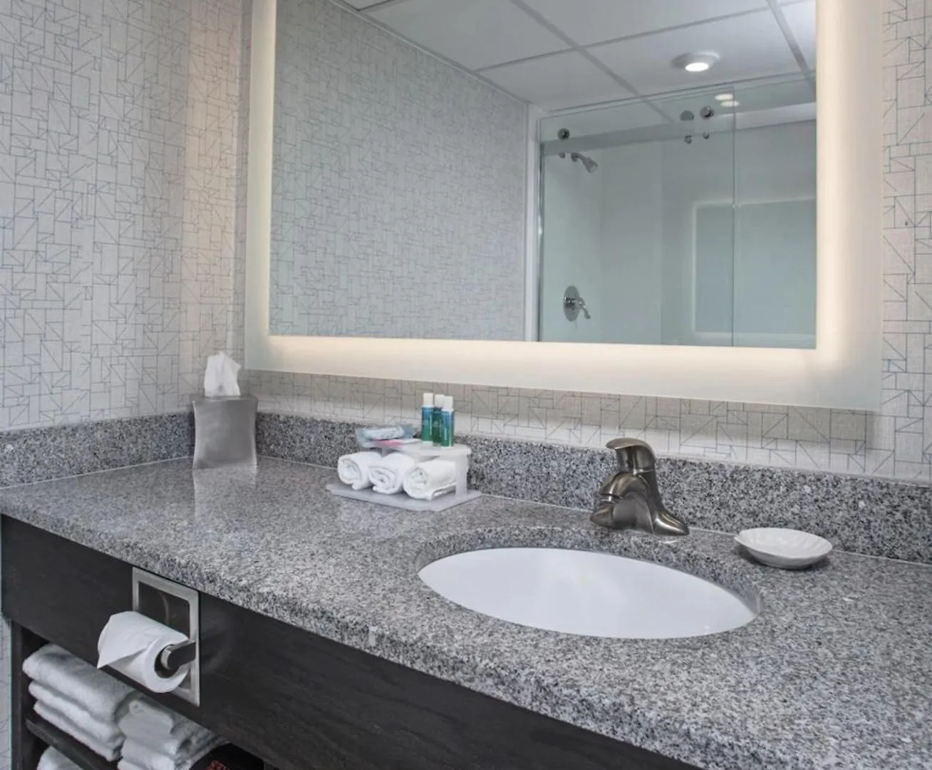 Rezort Express Oceanfront By Ihg