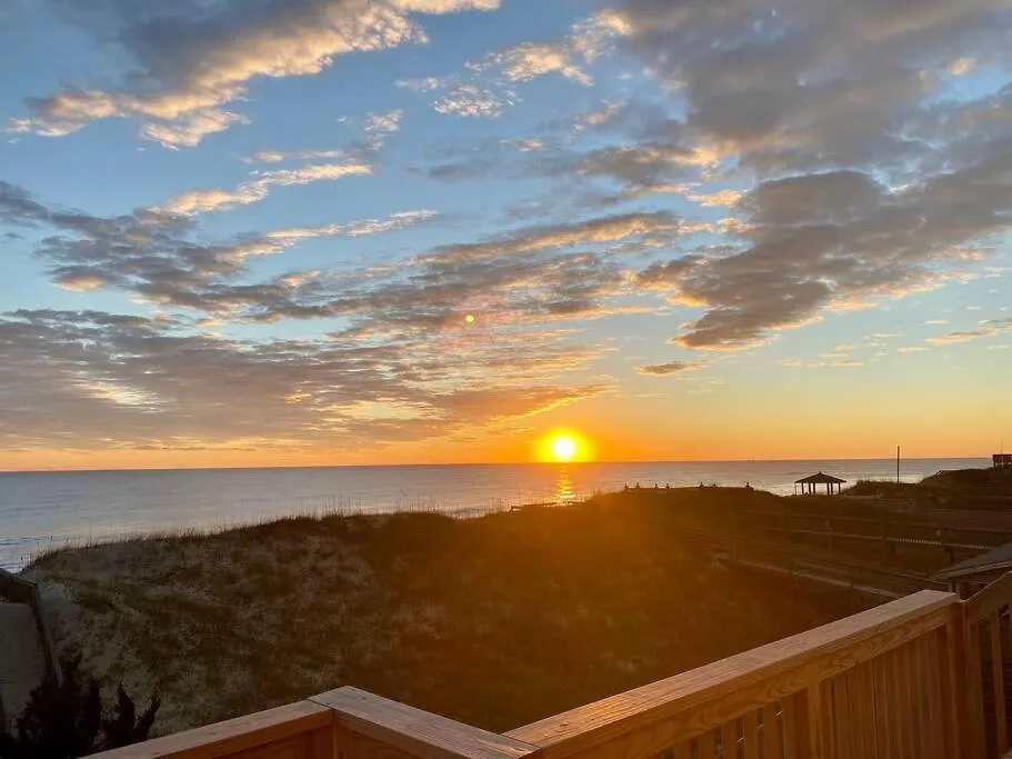 Holiday home Hammerheads Hideaway! Oceanfront, Nags Head! Free Pool Heat April & May!