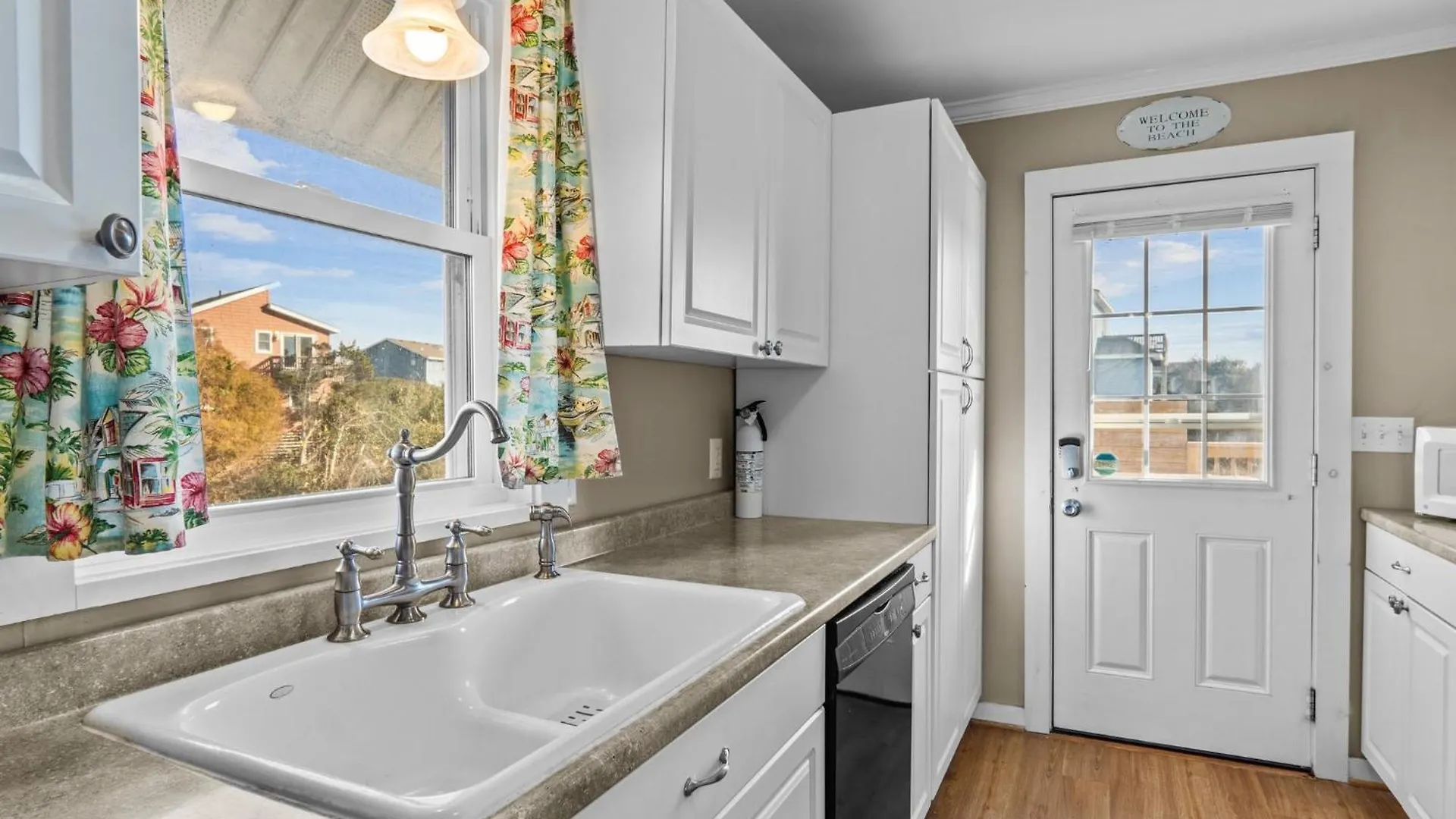 6070 - Cast Away By Realty Holiday home