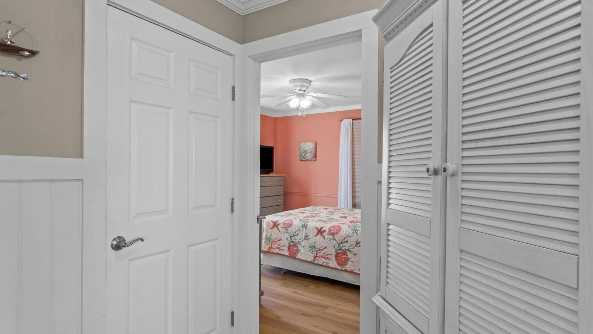 6070 - Cast Away By Realty Holiday home