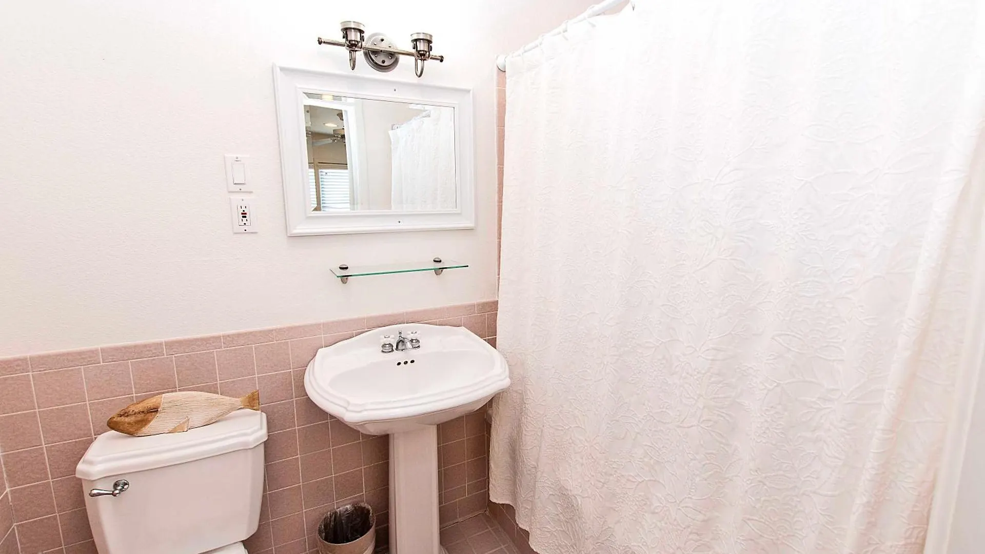 Holiday home Nh301, Driftwood Dreaming- Hot Tub, Oceanside, Close To Ocean! Nags Head